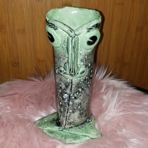 Unmarked glazed 7" ceramic budvase beautiful tree creature